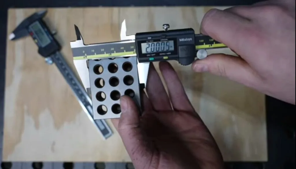 Hermaphrodite Caliper